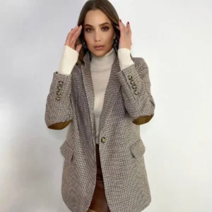 ژاکت کلاهدار دو دکمه‌ای کمرنگ با دکمه‌های براق و جزئیات آرنجی - 11893