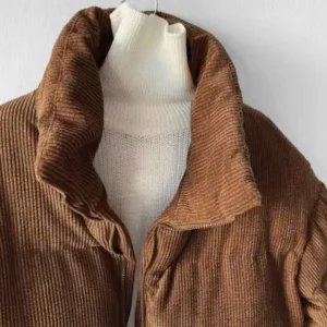 پالتوی پفی با یقه ماهی‌گیر مخملی قهوه‌ای - 13115