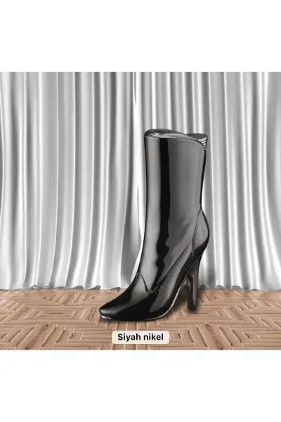 چکمه‌های پاشنه‌دار شیک و منحصر به فرد مخصوص خانم‌ها - 13550