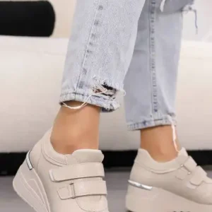 کفش ورزشی زنانه لانا با بند چسبی - 13467