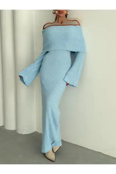 پیراهن زنانه مجلسی با رنگ خاص با طرح یقه مادونا اورجینال ترک پیراهن زنانه مجلسی با رنگ خاص با طرح یقه مادونا اورجینال ترک