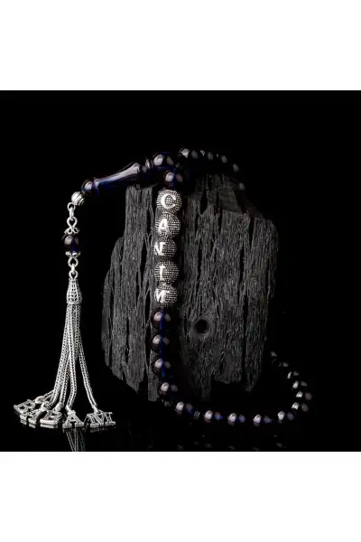 تسبیح کهربا با پنج مهره نقره با فاکتور رسمی برای یعقوب بابا در سریال اشرف رویا تسبیح کهربا با پنج مهره نقره با فاکتور رسمی برای یعقوب بابا در سریال اشرف رویا