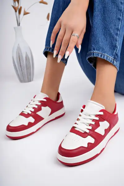 کفش نایک روزانه زنانه قرمز کفش نایک روزانه زنانه قرمز