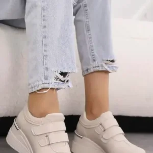 کفش ورزشی زنانه لانا با بند چسبی اورجینال ترک