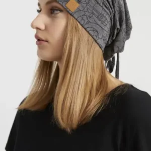 کلاه با طراحی ویژه چهار فصل زنانه با جزئیات قسمت نخ‌دار، بافت نرم و از پارچه پنبه‌ای طبیعی. - 13316