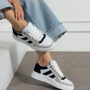 کفش ورزشی روزمره زنانه سفید و سرمه‌ای - 13433