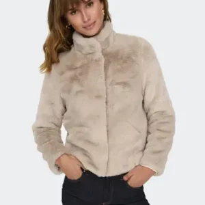 ژاکت زنانه فَرزون خز مصنوعی بژ 15295423 - 13116