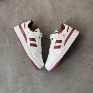 کفش‌ ورزشی سفید و قرمز زنوم اورجینال