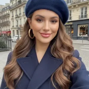 کلاه فرانسوی پرزدار زنانه رنگ سرمه‌ای - 13312